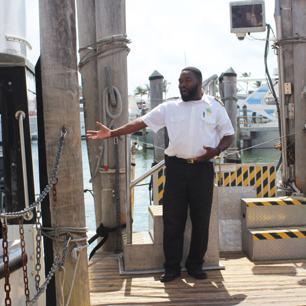 Mate Deckhand Positions at Island Queen Cruises